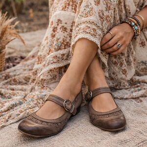 Vintage Brown Leather Mary Jane Loafers